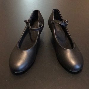 Black balera character shoes